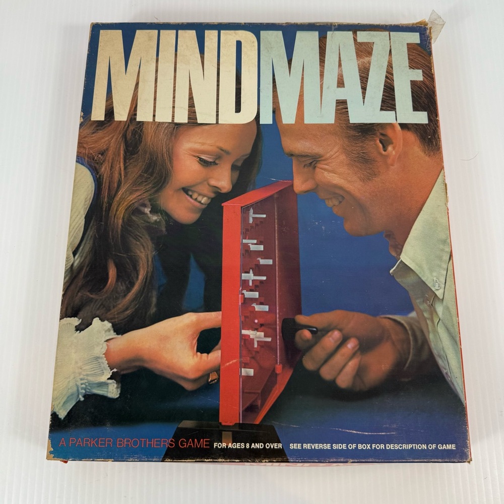 Vintage Parker Brothers 1970 Mind Maze Magnetic Board Game No. 73